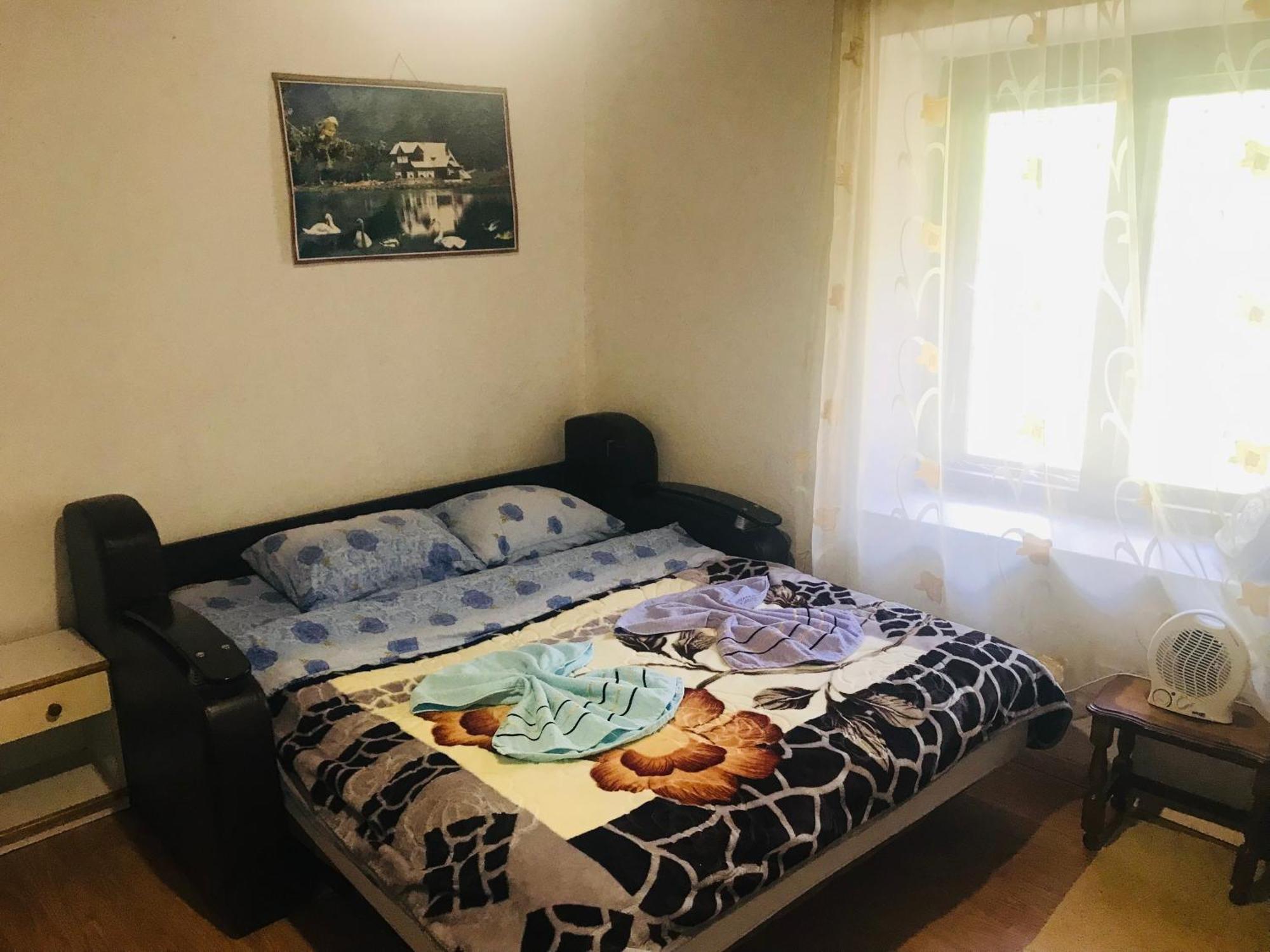 Guest House Ulaj Vuthaj エクステリア 写真